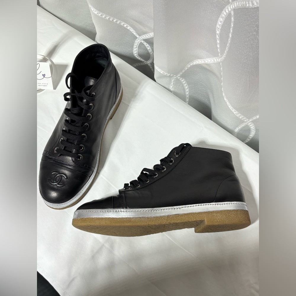 ❤️ Chanel Black Leather Boots Size 37 A406P19E9
